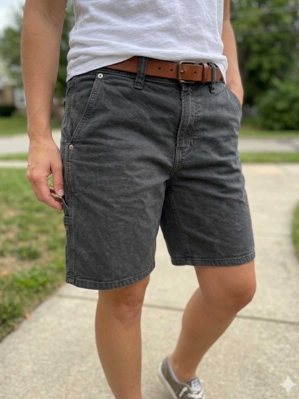 Hollister Women’s Loose Baggy Charcoal Washed Carpenter Grunge Cargo Shorts 9”